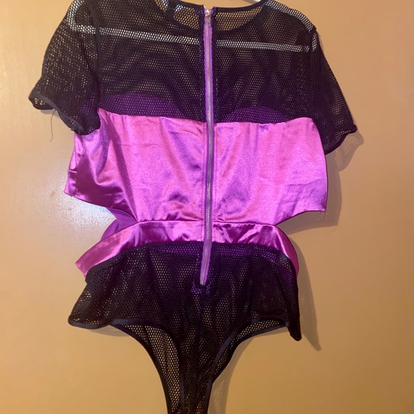 Mesh/Satin Bodysuit - Picture 3 of 4